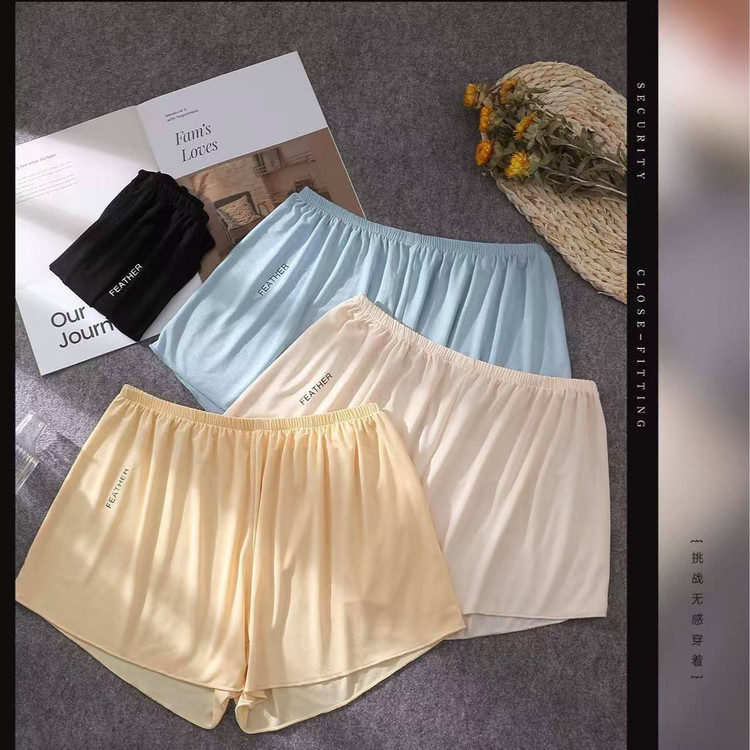 شورتک زنانه راحتی جنس نرم، سبک و خنک